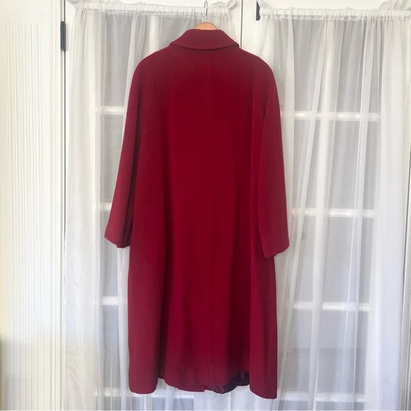 Beautiful Red Vintage-style Coat out of wonderful soft wool, made in Italy - Picture 2 of 12